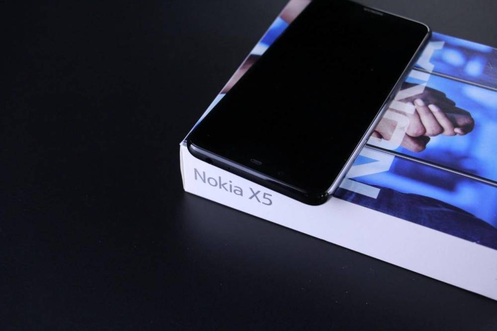 2018下半年新机首发 诺基亚、小米再当价格屠