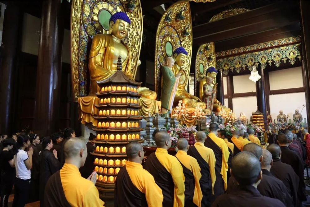 三亚南山寺隆重举行礼拜大悲忏祈福法会