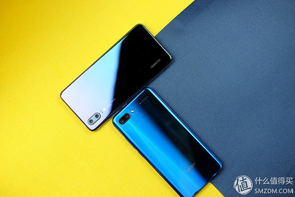 华为P20 PK 荣耀10手机对比:哪款是你的菜