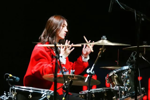 我还年轻 我还年轻--对话明日之子