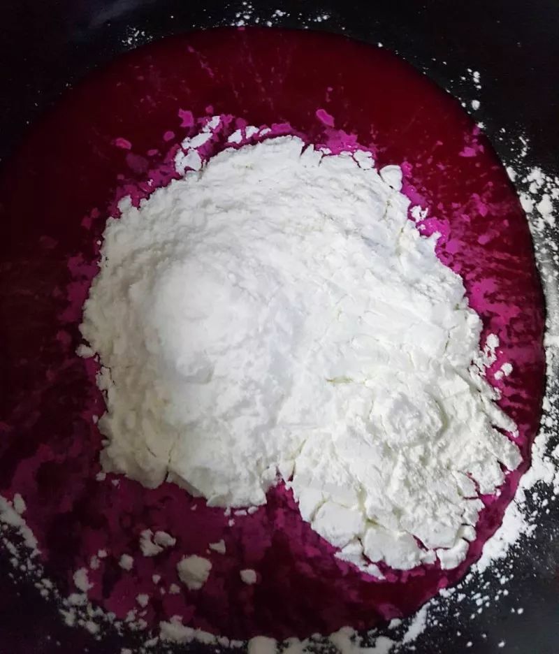 熙沫给宝宝的爱心小甜点:火龙果椰蓉小方糕 | 妈