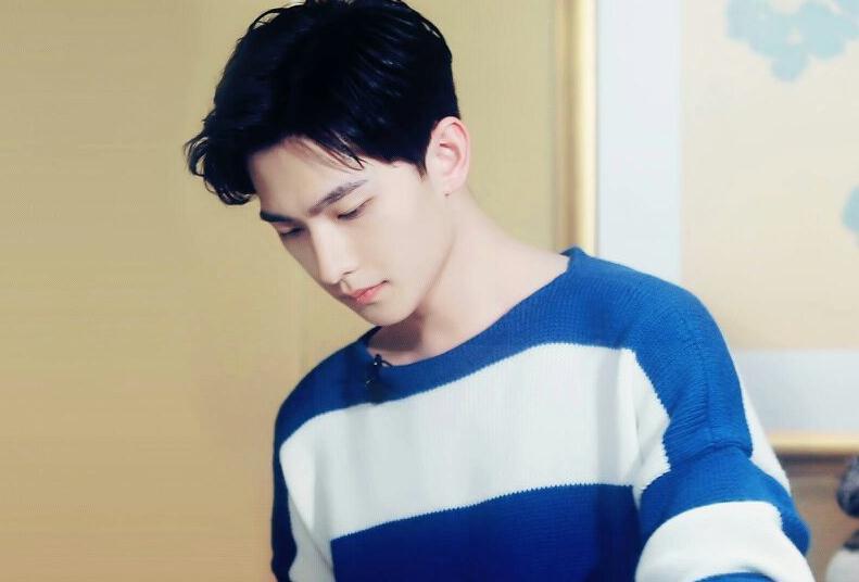 娱乐圈排名_娱乐圈咖位名称排名(2)