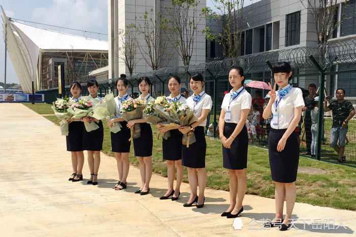 岳阳三荷机场开始校飞 预计今年年底建成通航