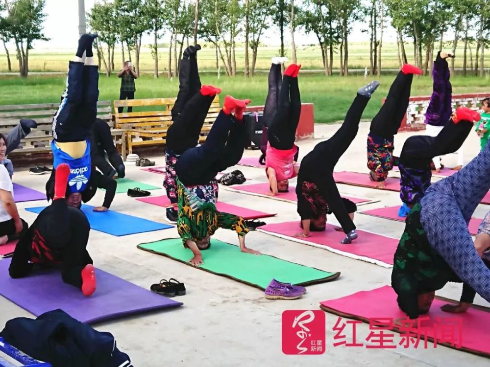 中国瑜伽第一村:人口不足百人 驻村书记称不愿