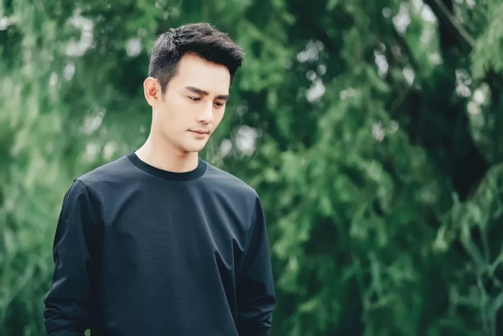 新人制造机,演员翻红器,网剧去明星化现象兴起