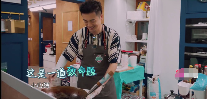 白举纲猜年龄,说错话被苏有朋暴打,吓得王俊