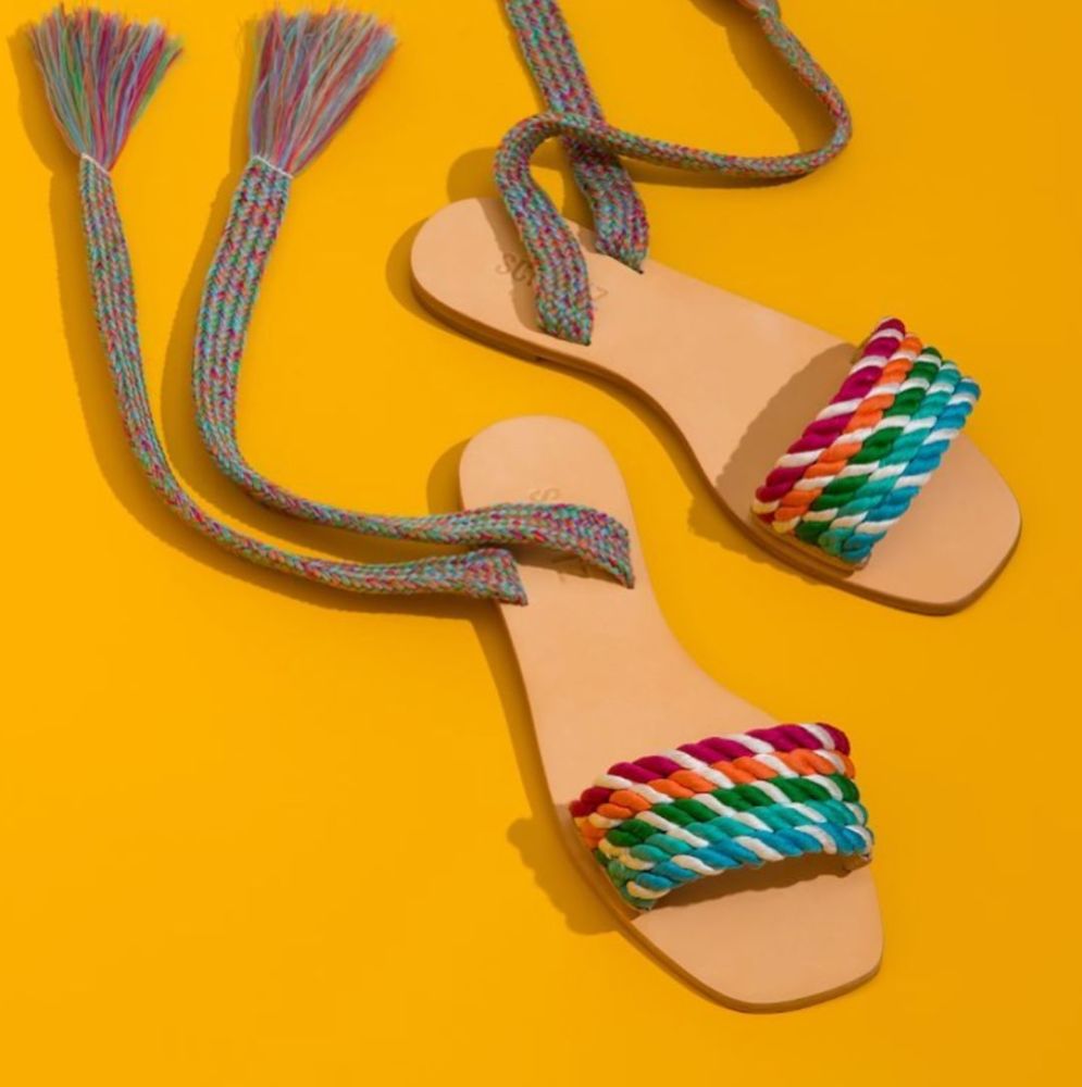 买一双好看的凉鞋 1000元左右就足够