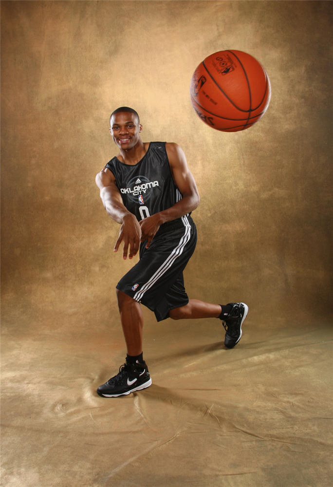 特辑:人在少年时 回顾全明星球员的新秀定妆照