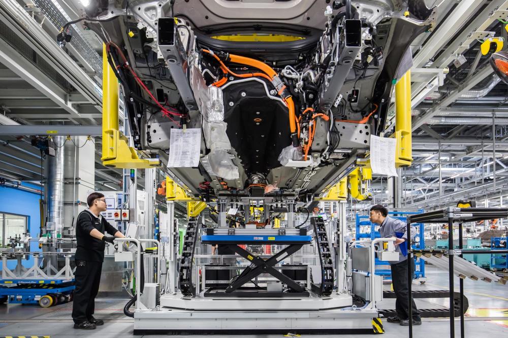 柔性生产线 智能制造 华晨宝马公布新能源汽车发展计划