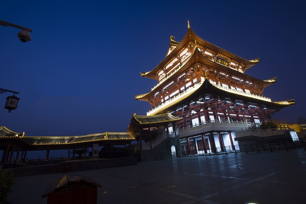 众多省会中,最憋屈的不是济南,南京,而是中部这座省会城市