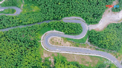 径山盘山公路  号称"杭州的秋名山"