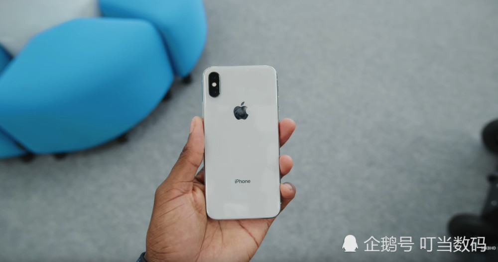 苹果2018年三款新iPhone机模上手:看完买谁一