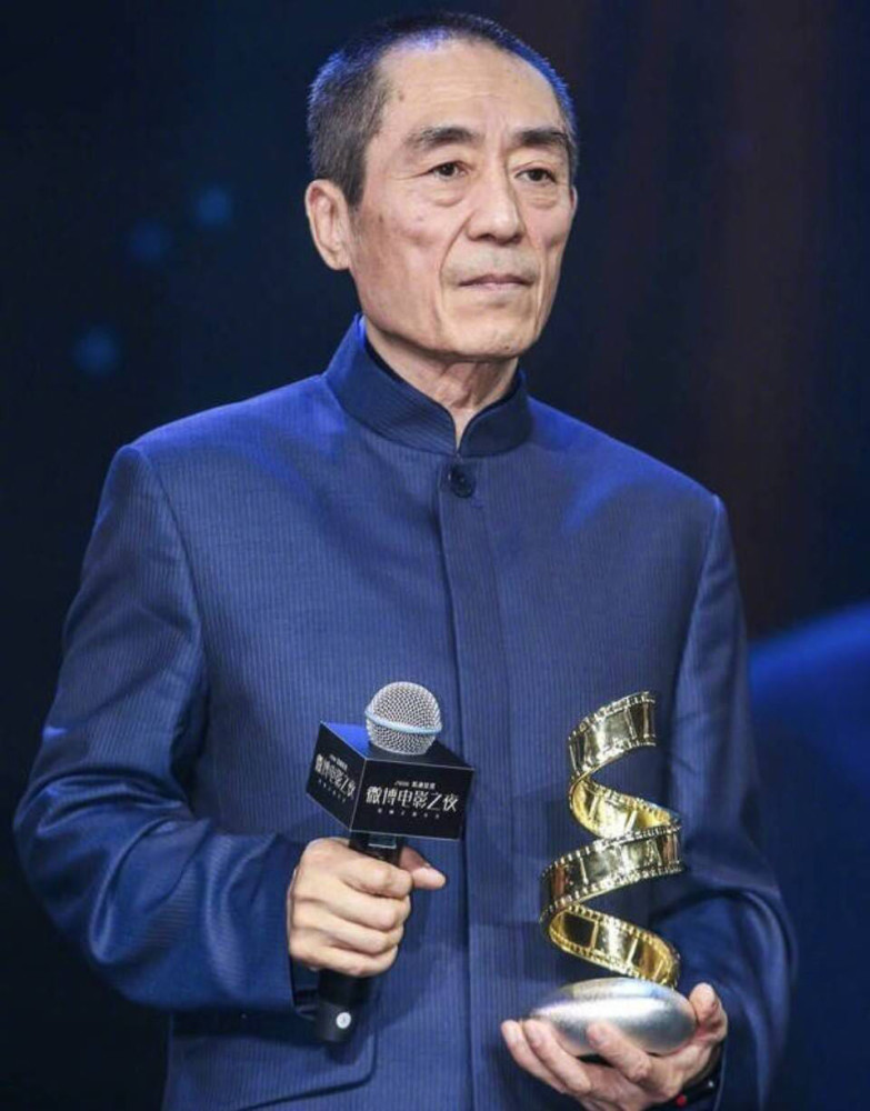 张艺谋时隔十年回应奥运林妙可假唱,网友表示