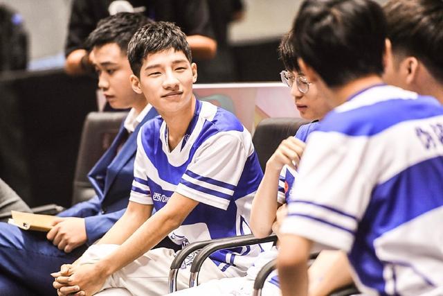 王者荣耀选手挂牌价疑似曝光!猫神真的走不了