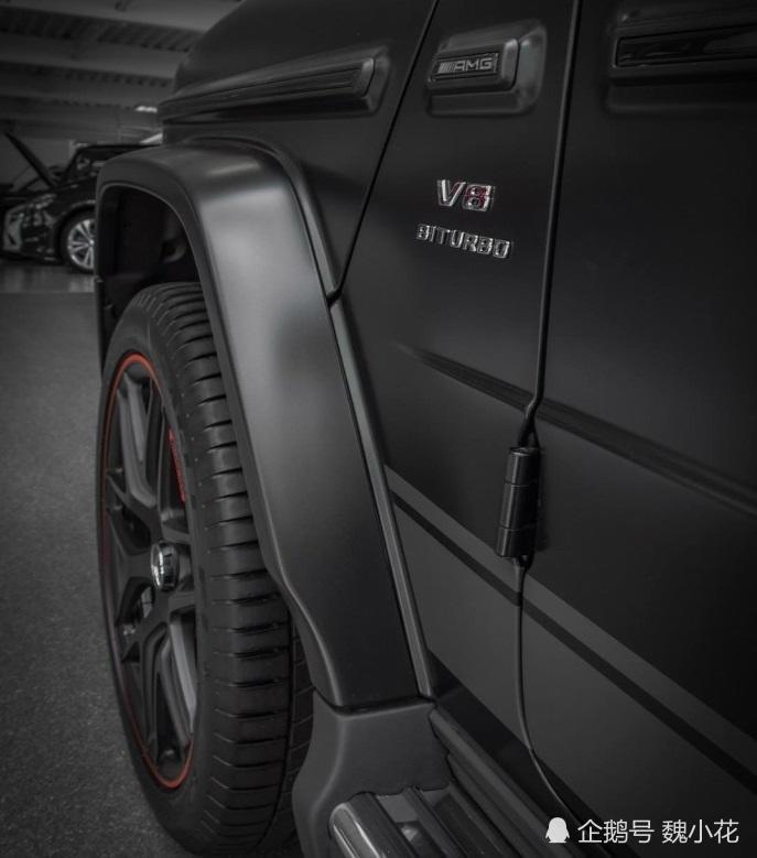 实车拍摄:全新"奔驰g63 amg",氛围灯亮起后,霸气刚刚开始!