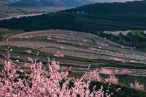国最美村镇入围名单出炉,快为你的家乡投票!