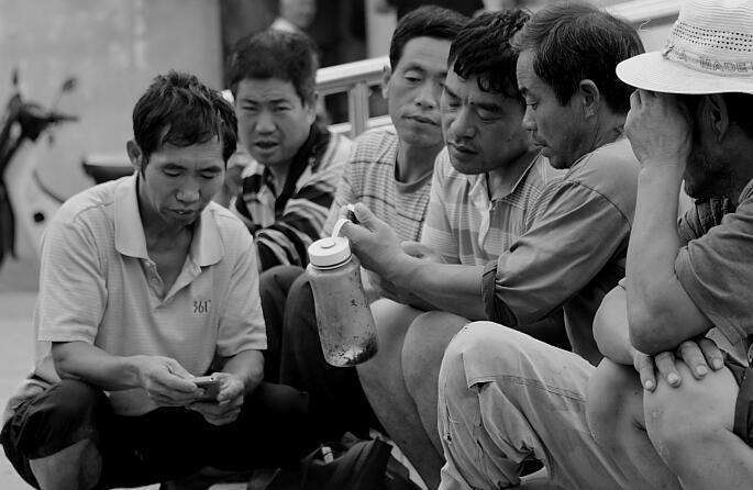 停工严令下,失业潮再起,3种农民下半年要遭殃了,早点做打算!