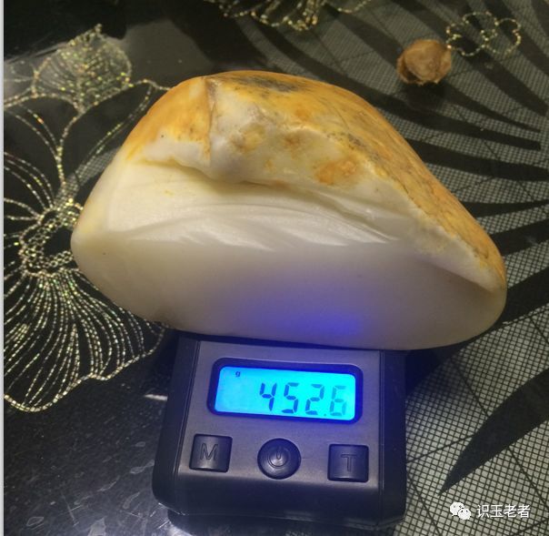 和田玉僵皮(和田玉僵皮巧雕)