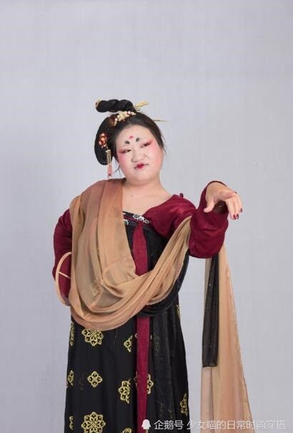 不一样的美,160斤胖女孩碰上中国传统之美汉服,会擦出怎样的火花?