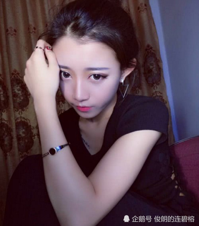 抖音粉丝4000万的莉哥入驻快手 成为新的快手一姐