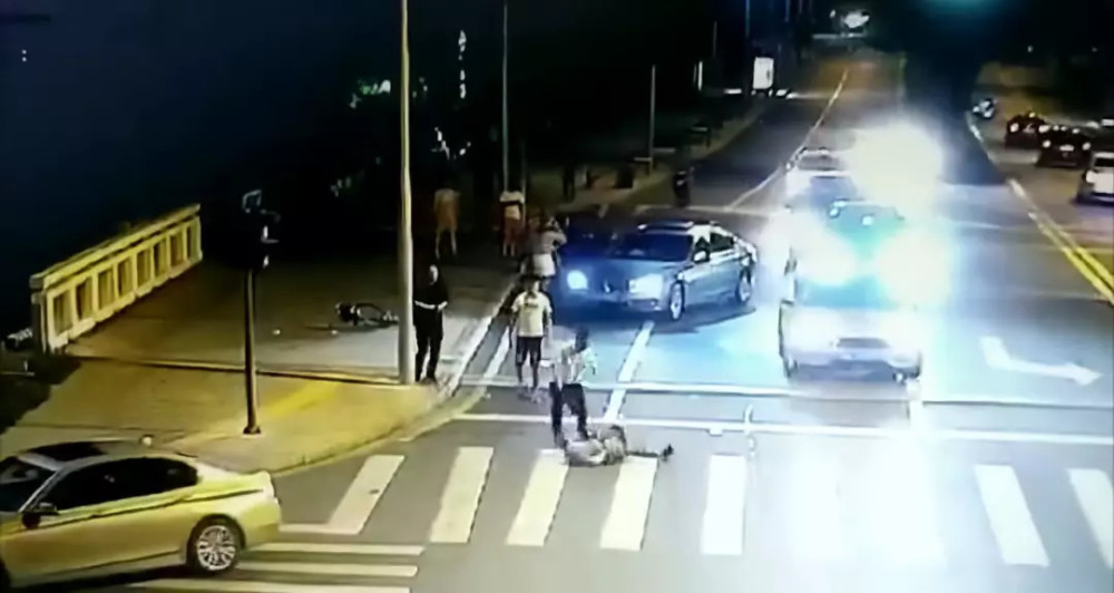 昆山反杀案:我们应当如何适用正当防卫?