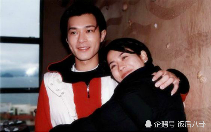 古天乐搂宣萱出席宴会 女方爆料古仔故意灌醉她