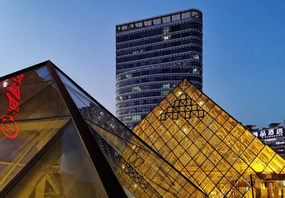 不用出家门 上海市区内 居然就藏着这样一个"水上威尼斯" ↓↓↓ 没错