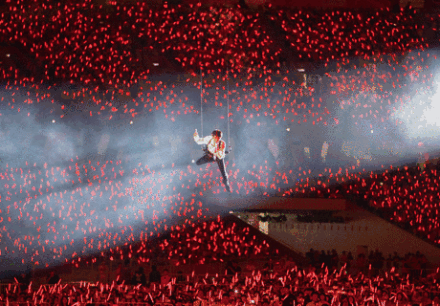 华晨宇最近工作行程多,歌迷发微博表示心疼:为