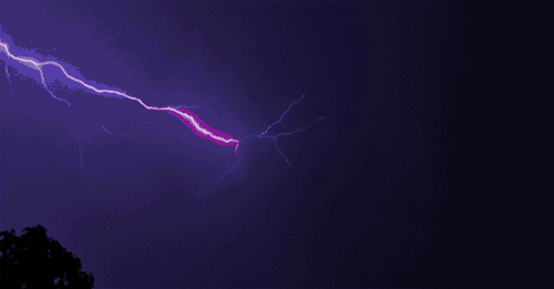 沈阳市区将出现雷电天气,预计未来2到3小时,雷电黄色预警信号!