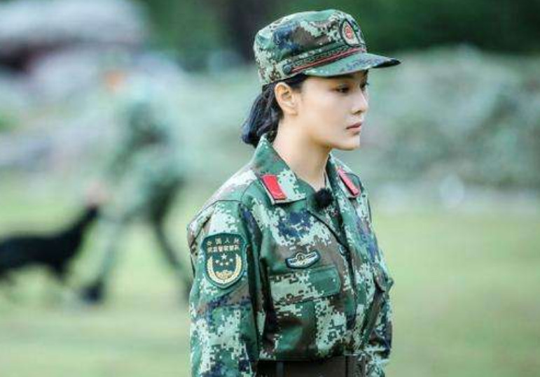 五部穿越小说,两部的主角都是女子,最后一部内