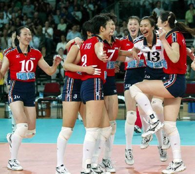 回顾2002世锦赛女排逆转巴西:让球风波令中国