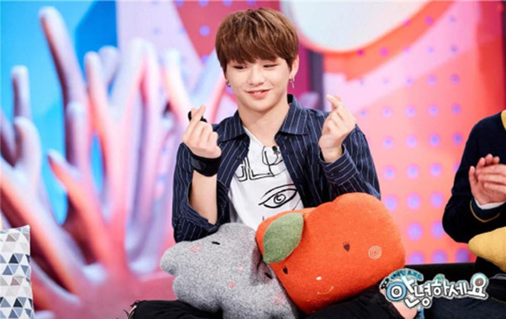 完美九头身明星吴佩慈郭品超上榜,而他因这个部位被赞黄金比例!