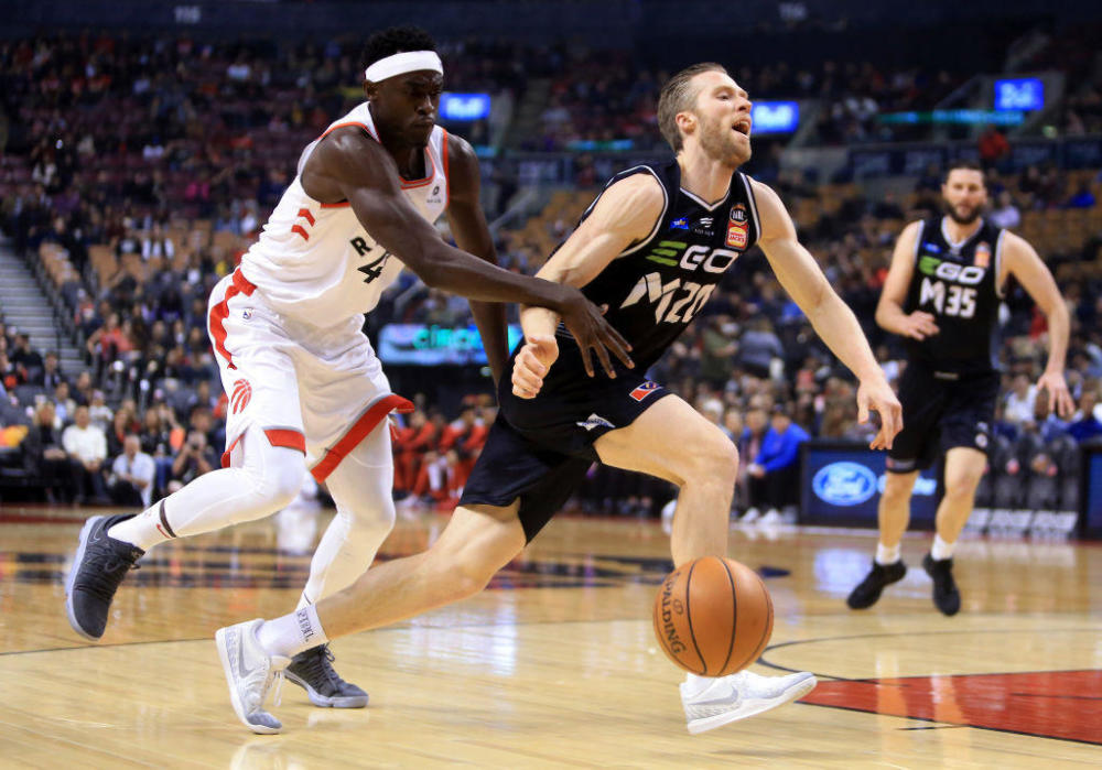 季前赛:墨尔本联队vs猛龙 图集