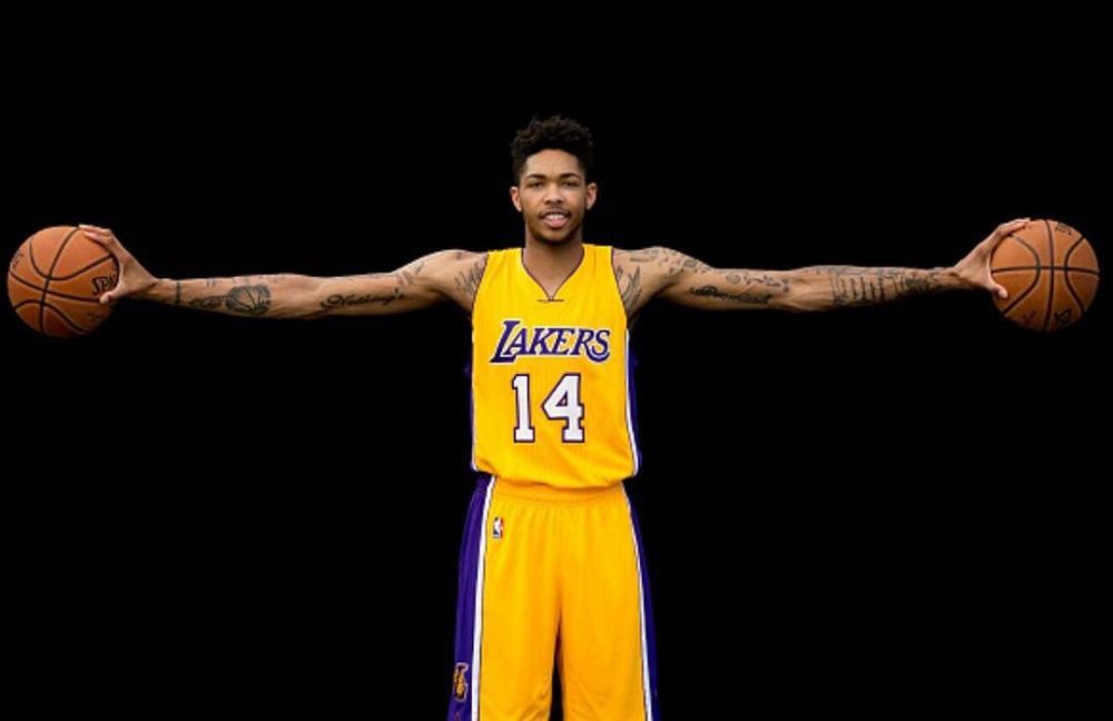 湖人两天才或同时报销交易价值将大减 魔术师今夏引援再添阻碍