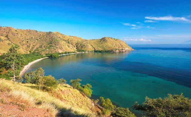 亚洲最贫穷的国家,经济来源靠国家援助,重活累活都让女人来