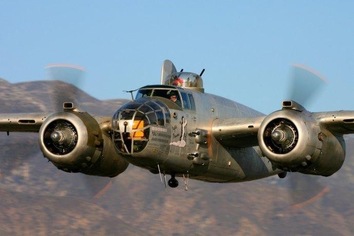 b-25轟炸機