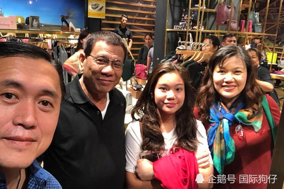 杜特尔特赴香港看病?并带大捆现金血拼购物?