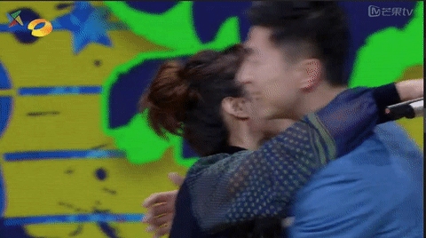 亚运五金王徐嘉余化身迷弟 多次私信唐嫣获本人回复