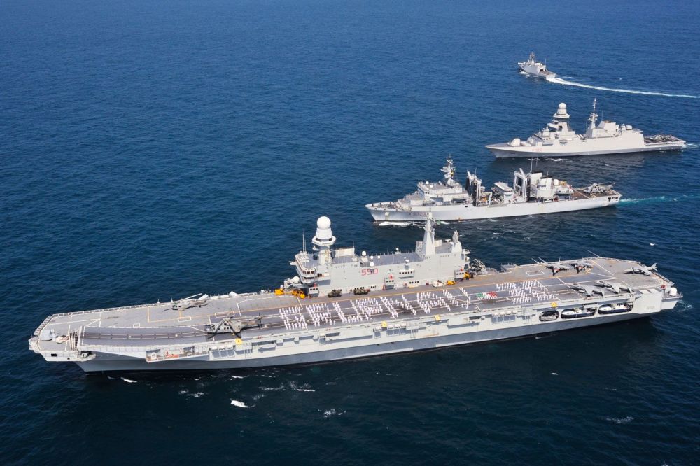 航母失去了编队就变成了活靶子,任人宰割了?答案出乎你的意料