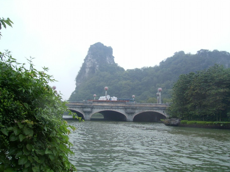 桂林宝积山观光记