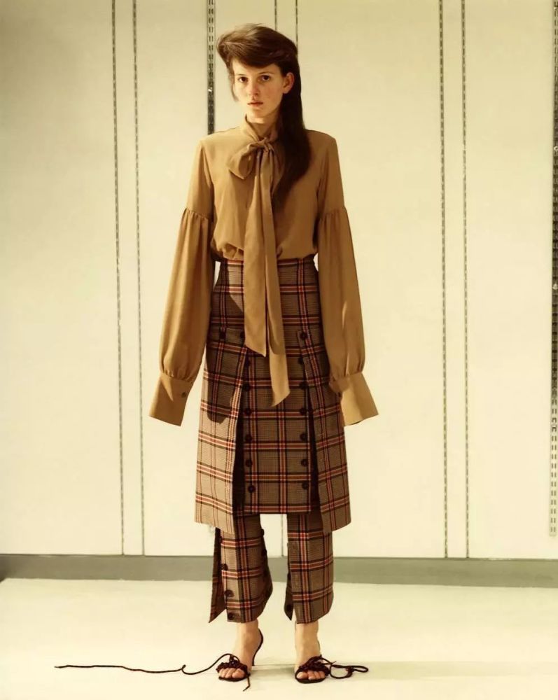 十月种草:秋冬必买单品是什么?风衣!