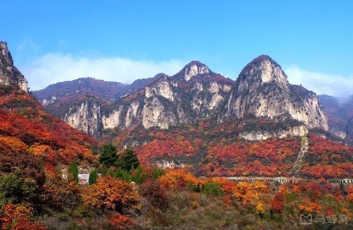 10月下旬-11上旬 地址:石家莊市平山縣北冶鄉沕沕水風景區 自駕