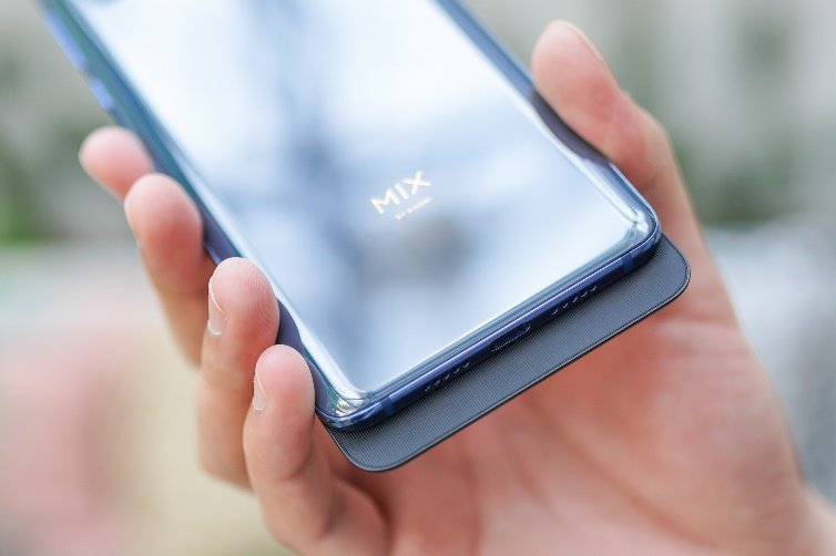 2018款滑盖手机--小米MIX 3深度评测