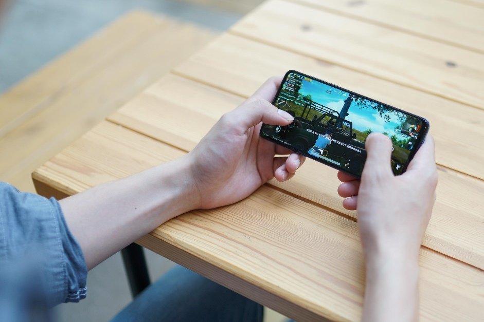 2018款滑盖手机--小米MIX 3深度评测