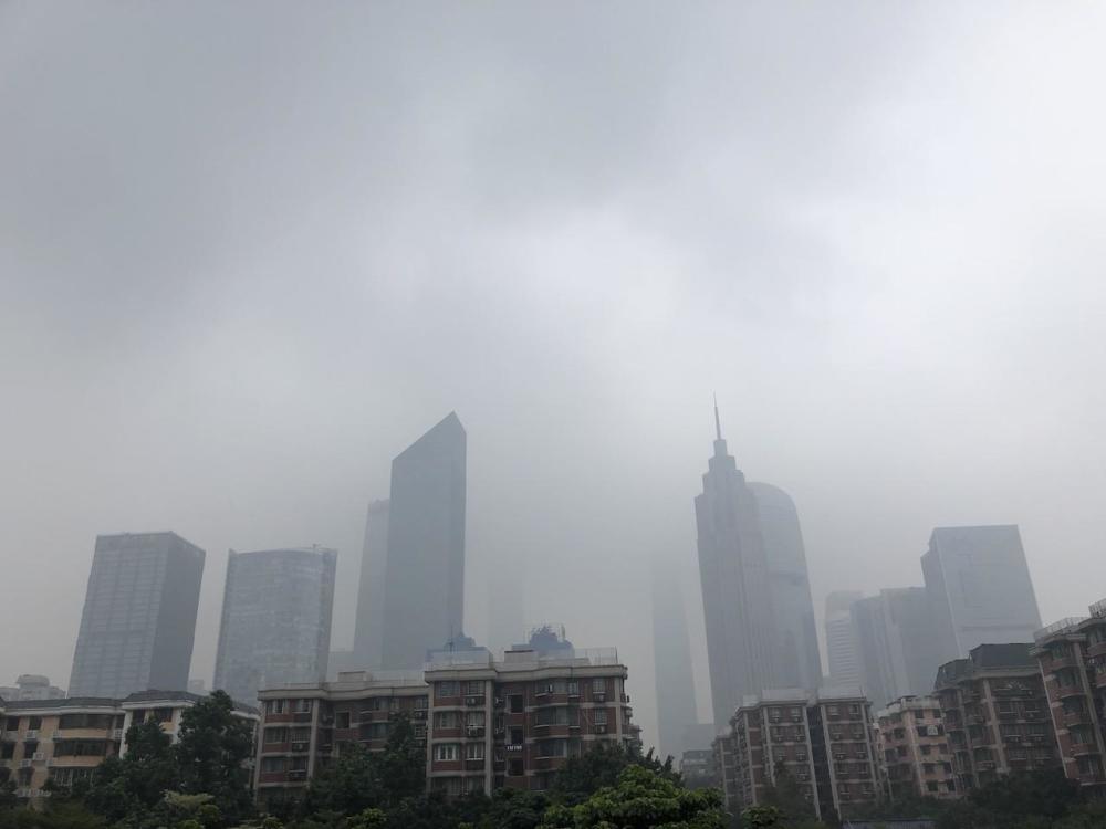 史上最冷清 iPhone Xr开卖首日苹果店竟无人排