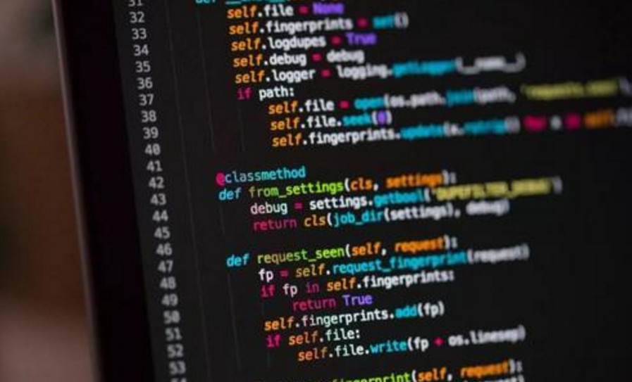 外行人看程式設計師 不就是寫程式碼的嗎 網友 就是修電腦修手機的嘛 It閱讀