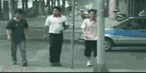 爆笑gif动态图你还能再女汉子一点吗