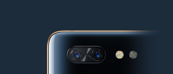 努比亚X拍照体验 旗舰副屏自拍秒杀众人