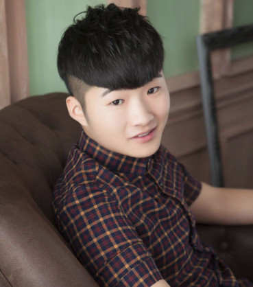 白小白直播,公开表白娜美,网友:还是和带刀比