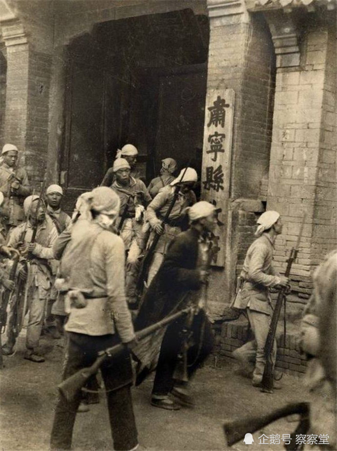 老圖片：八路軍打日本鬼子，心酸的裝備，看了卻解氣 歷史 第3張